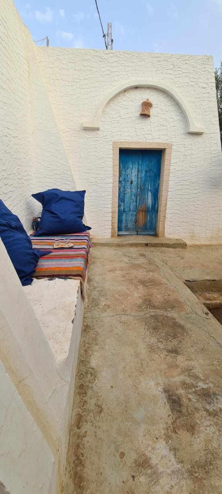 Typique Appartement Houmt Souk  Exteriör bild